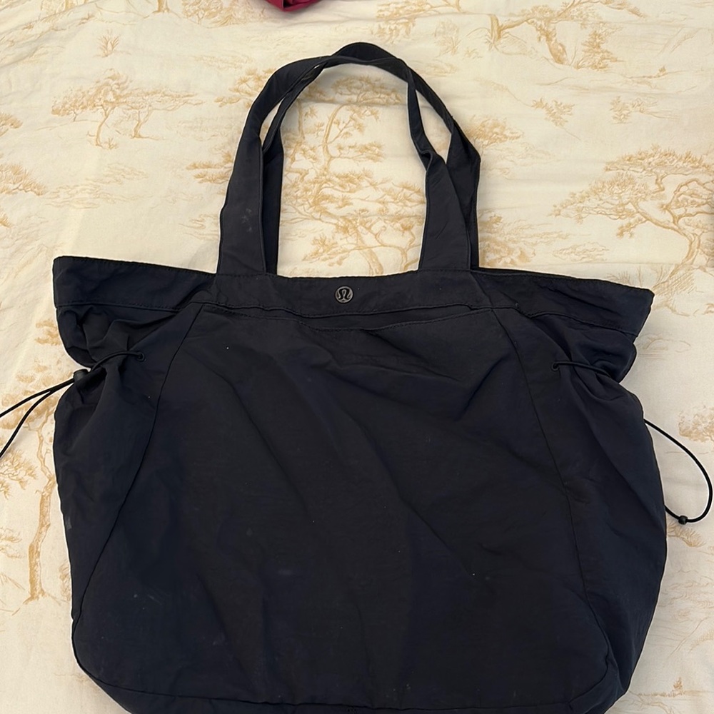 lululemon athletica Classic Black Tote
